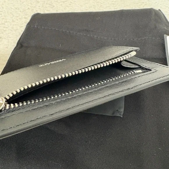 Versace Cargo Cardholder Black Pouch with Silver Zipper - Picture 5 of 5